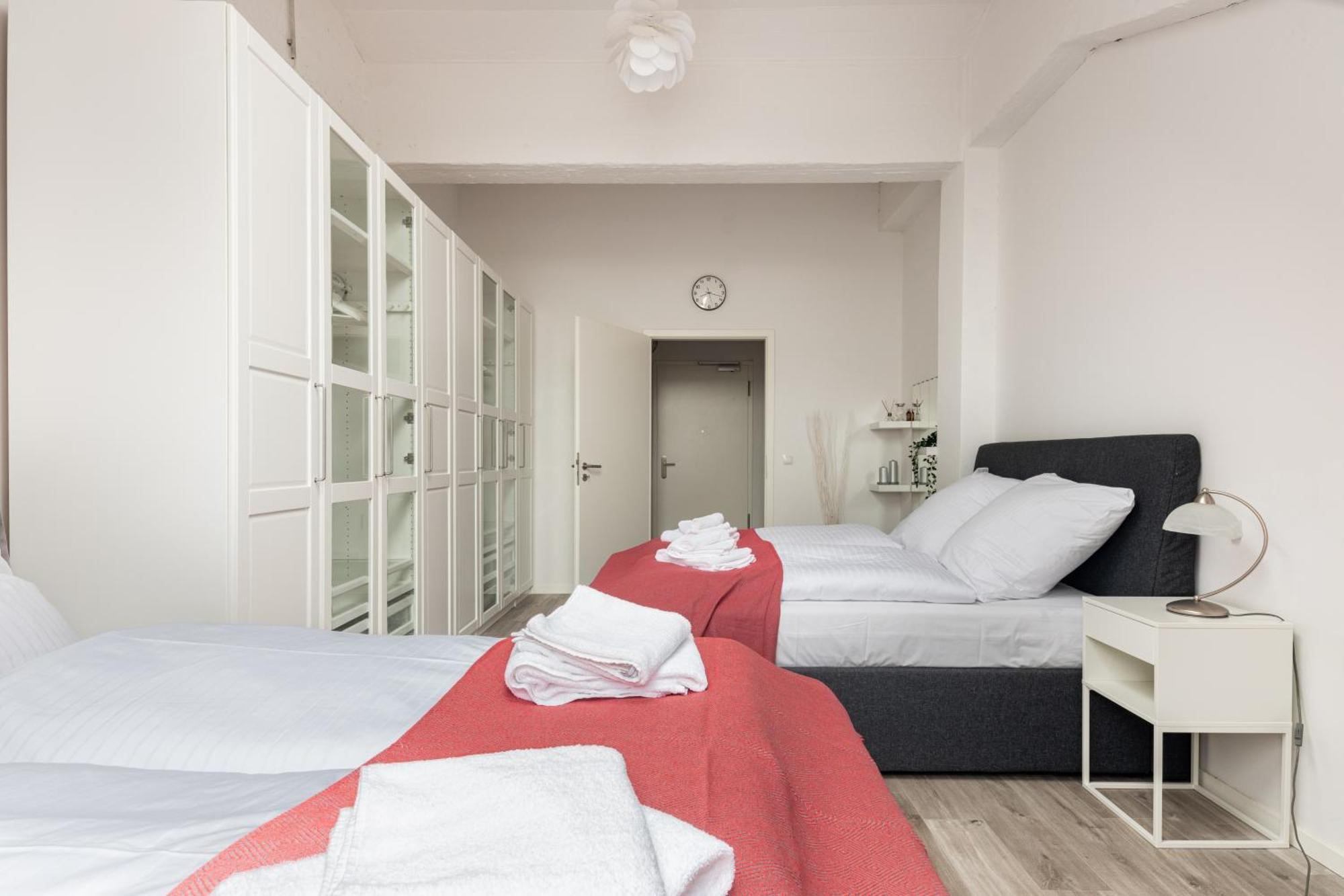 Mint Apartment Ueber Der Stadt Parken Kueche Wifi Berlim Exterior foto