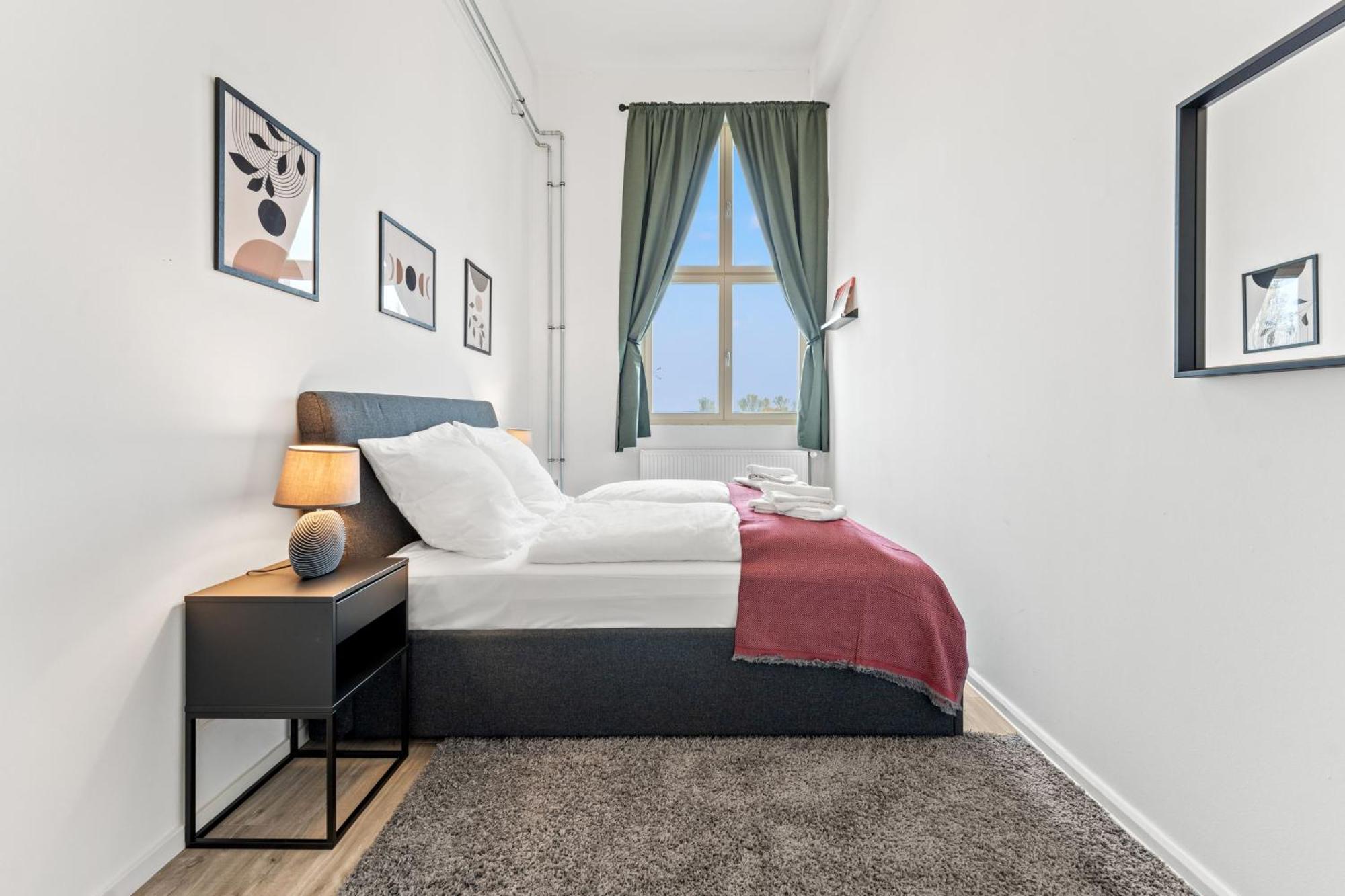 Mint Apartment Ueber Der Stadt Parken Kueche Wifi Berlim Exterior foto
