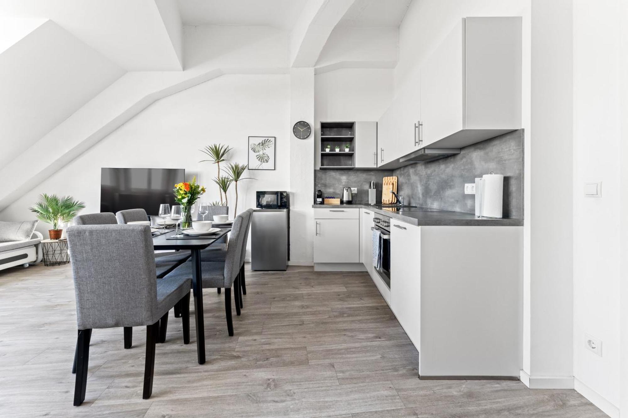 Mint Apartment Ueber Der Stadt Parken Kueche Wifi Berlim Exterior foto
